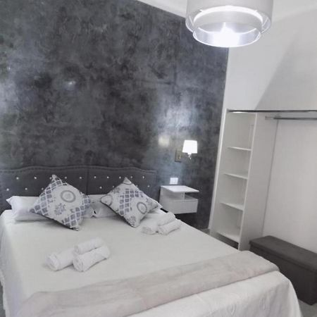 Casa Sanabria Hotel Бари Екстериор снимка