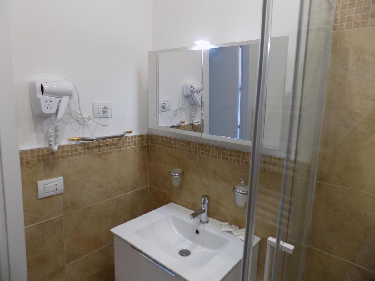 Casa Sanabria Hotel Бари Екстериор снимка